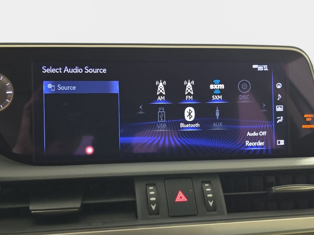 Used 2020 White Pearl Lexus 350 image 23
