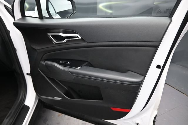 Used 2023 White Pearl Kia EX image 22