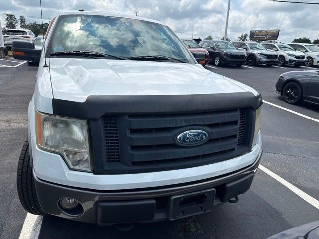 Used 2009 Oxford White Clearcoat Ford FX4 image 2
