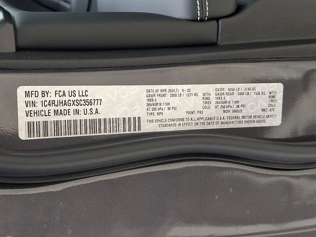 New 2025 Gray Jeep Laredo X image 21