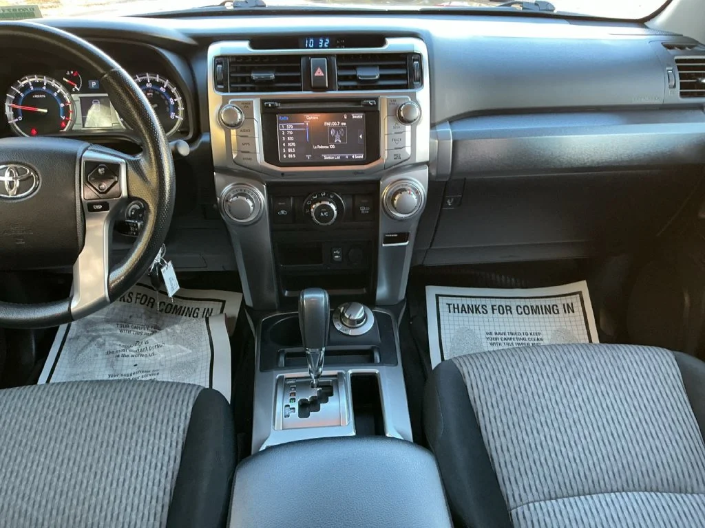 Used 2015 Gray Toyota SR5 image 26