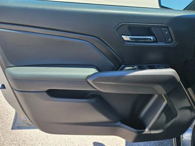 New 2026 Sterling Metallic GMC Elevation image 10