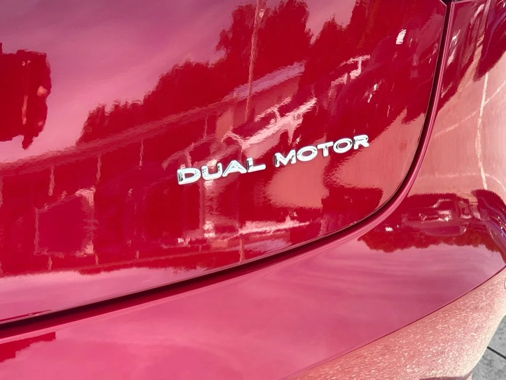Used 2022 Red Tesla Long Range image 24