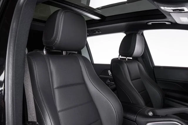 Used 2025 Obsidian Black Metallic Mercedes-Benz GLS 450 image 49