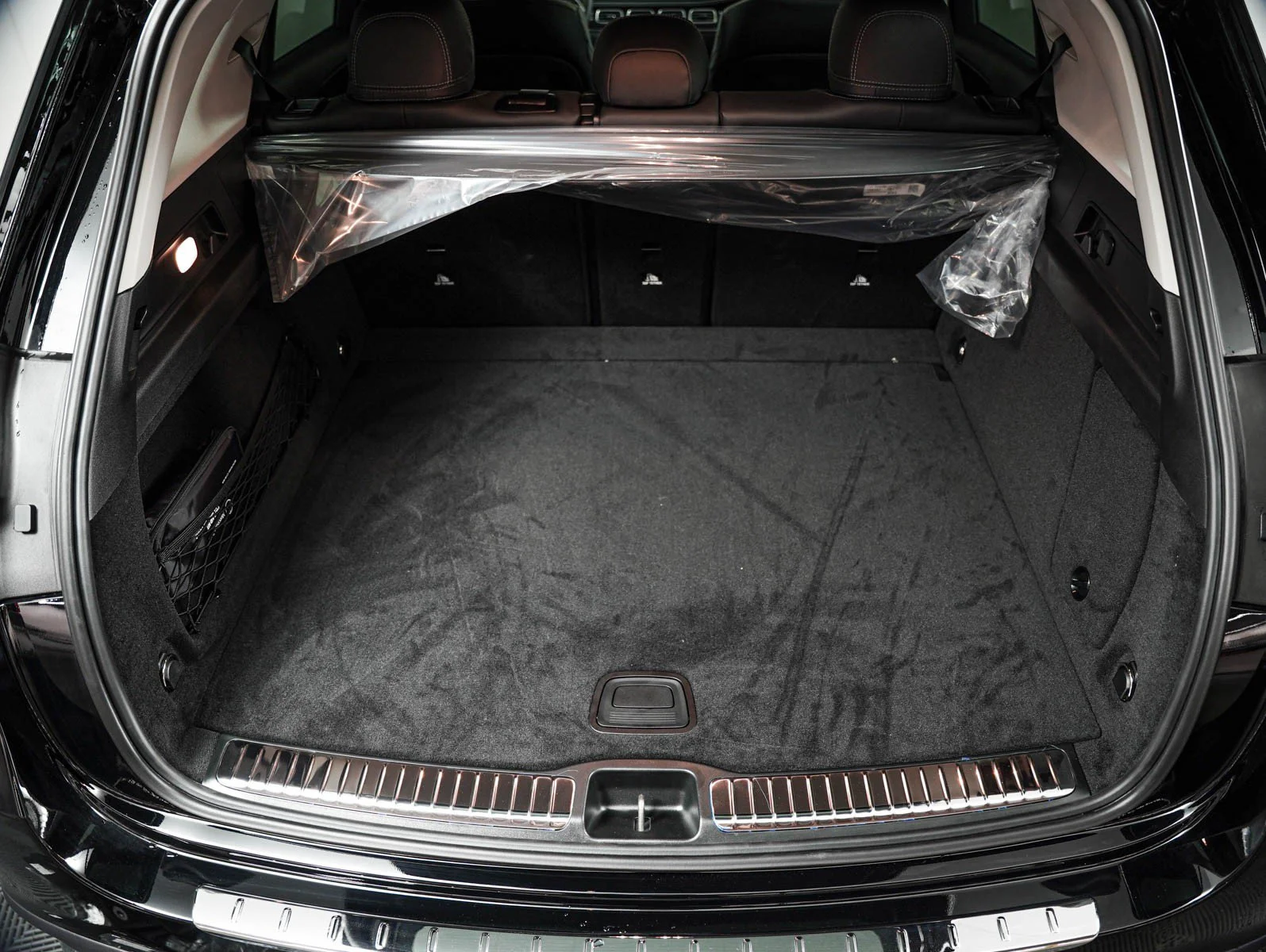 New 2026 Black Mercedes-Benz 450 4MATIC® image 5