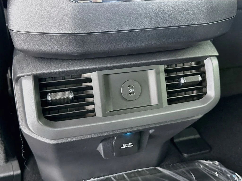 New 2026 Avalanche Ford XLT image 25