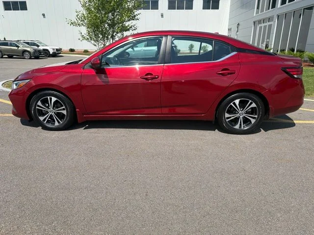 Used 2020 Red Nissan SV image 8