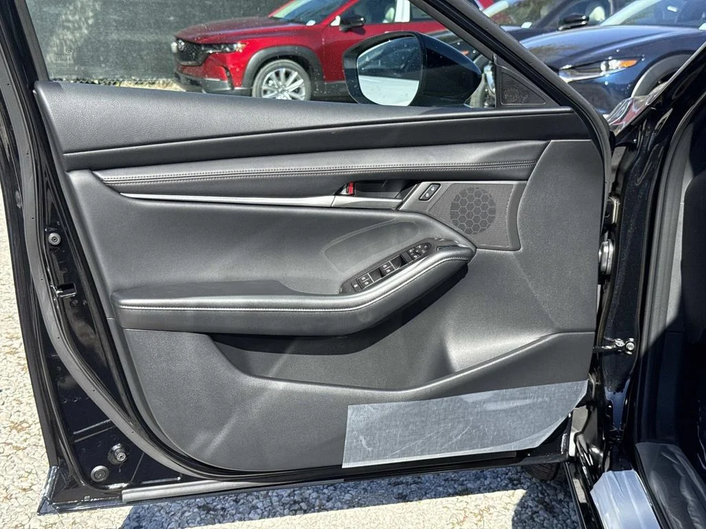 New 2026 Jet Black Mica Mazda 2.5 S Preferred image 12