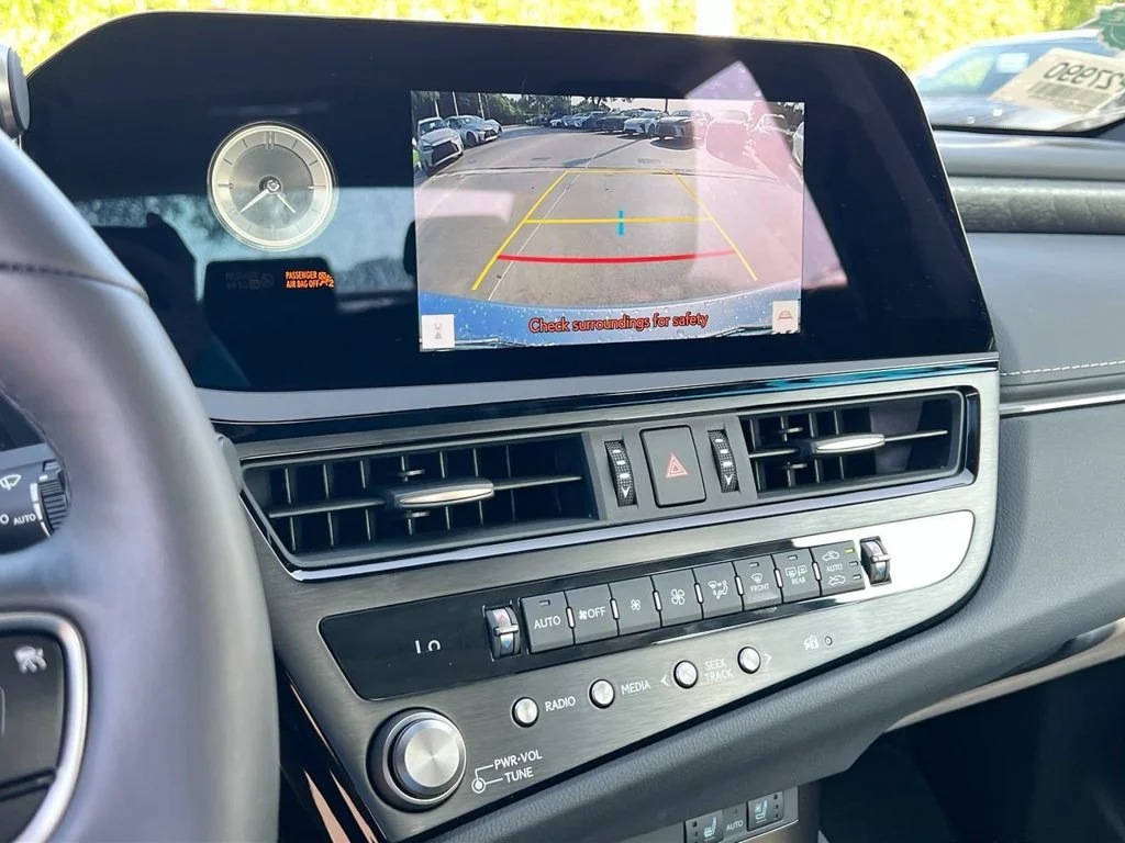 Certified Used 2025 IRIDIUM Lexus 350 image 16