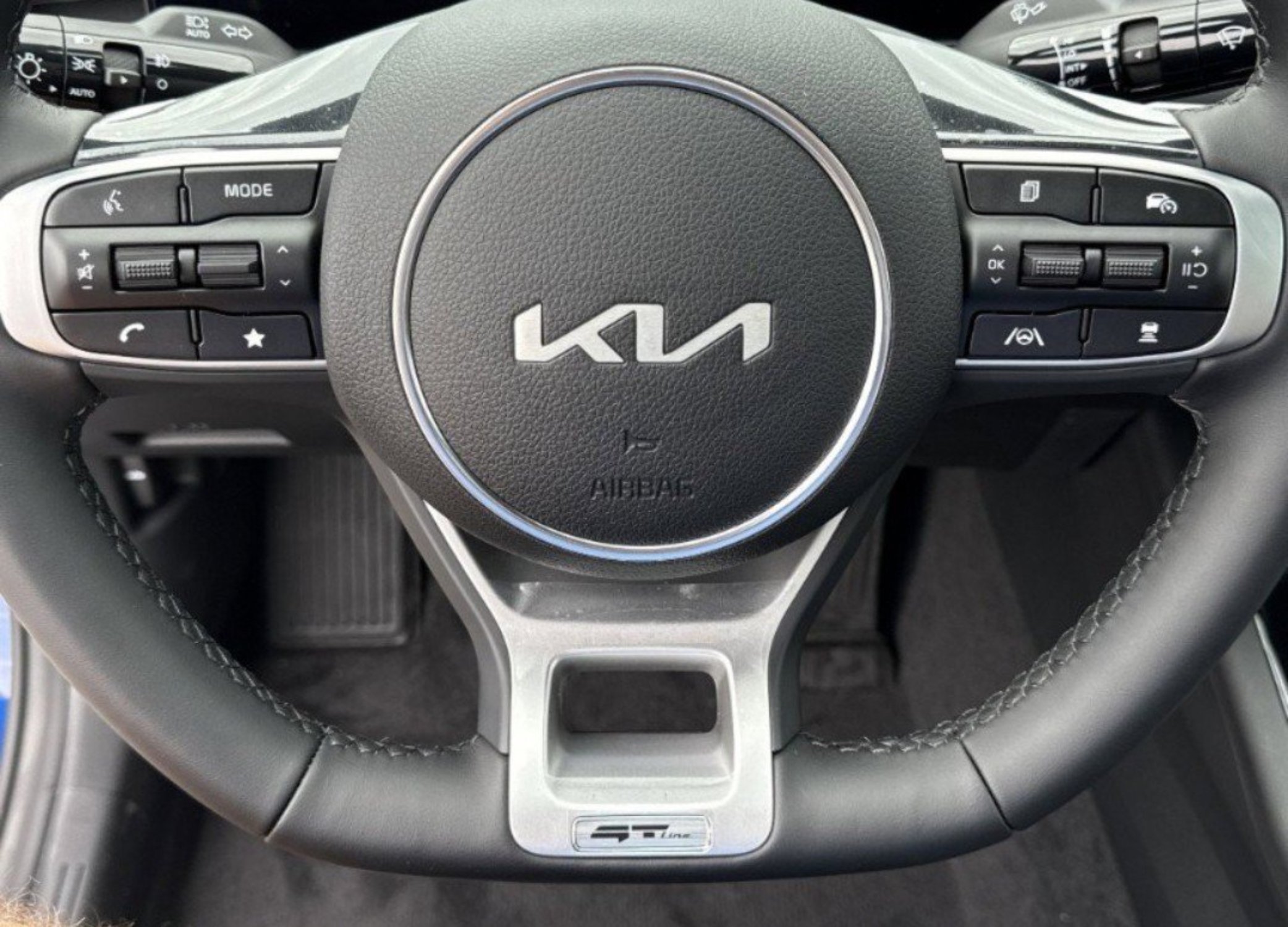 New 2026 Yacht Blue Kia GT-Line FWD image 11