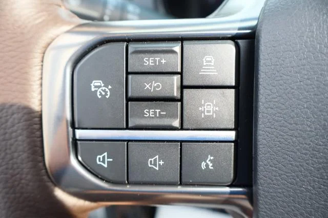 New 2026 Star White Metallic Tri-Coat Ford King Ranch® image 90