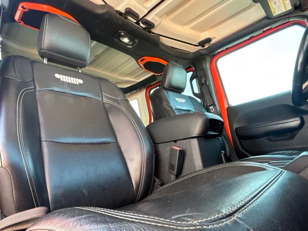 Used 2018 Orange Jeep Unlimited Rubicon image 24