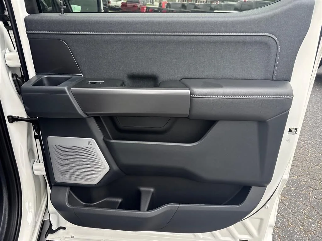 New 2026 Star White Metallic Tri-Coat Ford Lariat® image 16