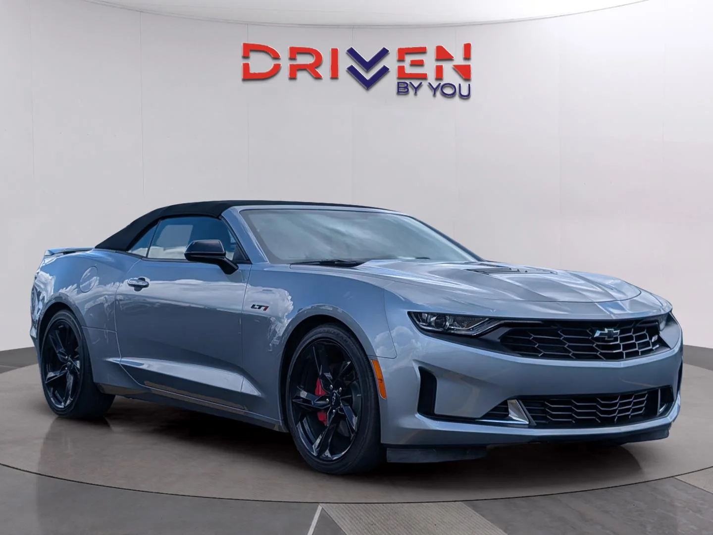 Used 2023 Sharkskin Metallic Chevrolet LT1 image 7