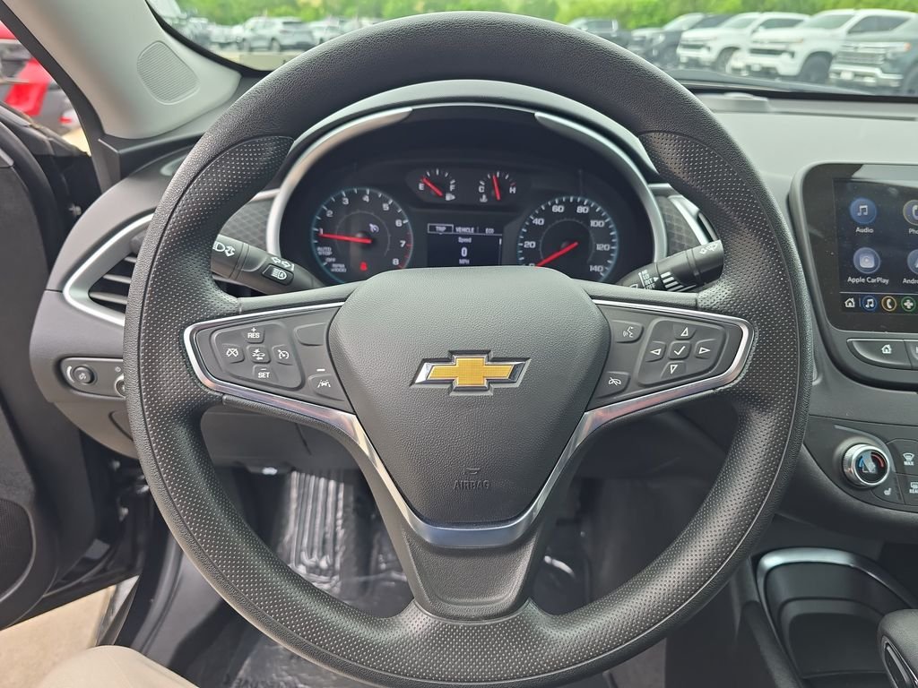Used 2025 Black Chevrolet LT image 13