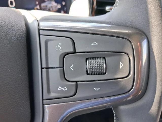 New 2026 Polar White Tricoat Chevrolet High Country image 11