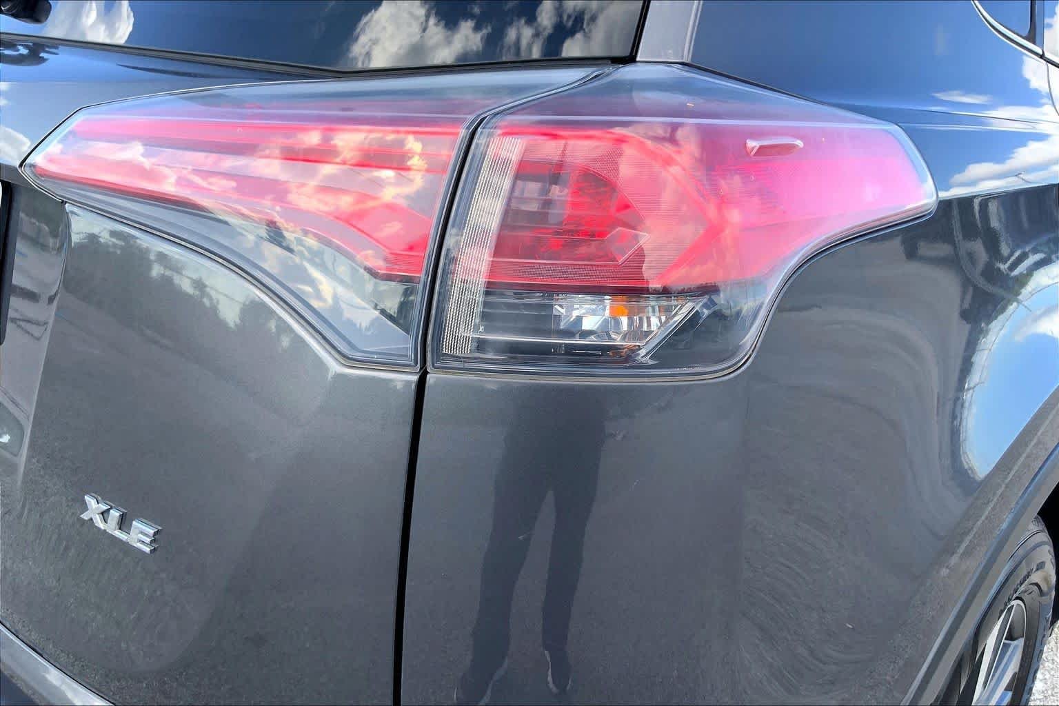 Used 2017 Magnetic Gray Metallic Toyota XLE image 30