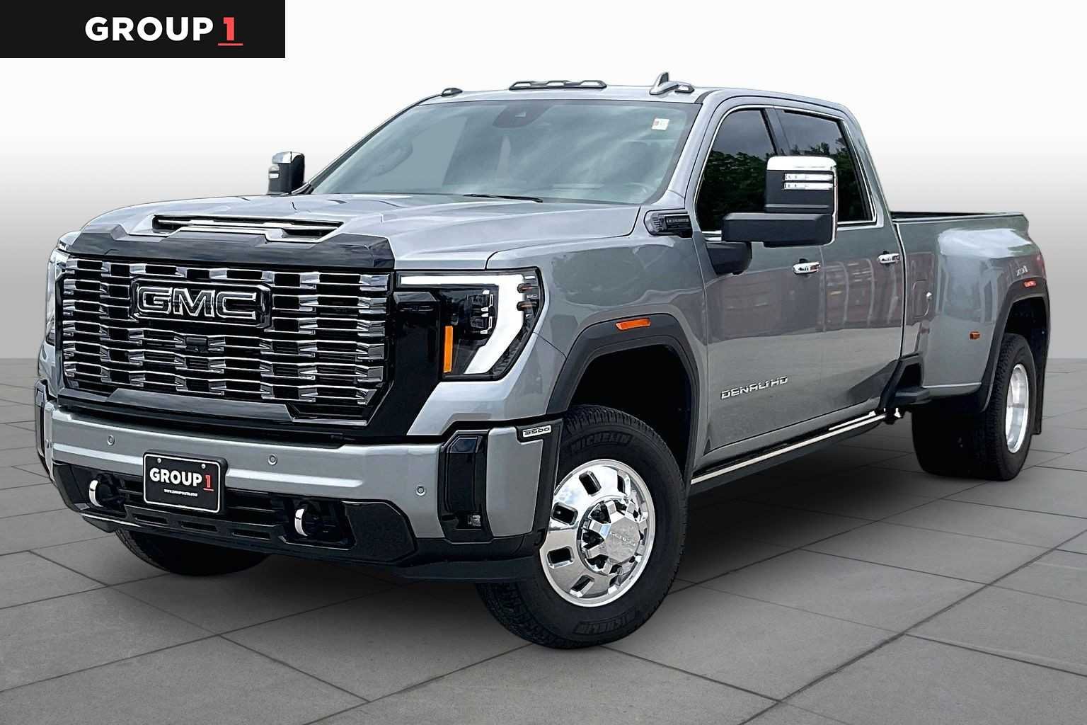 Used 2025 GMC Sierra 3500HD Denali Ultimate 4WD Crew Cab Pickup - Offsite Location