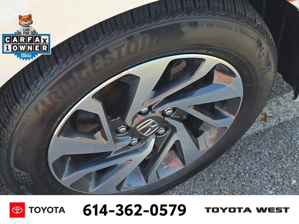 Used 2018  Honda EX image 11