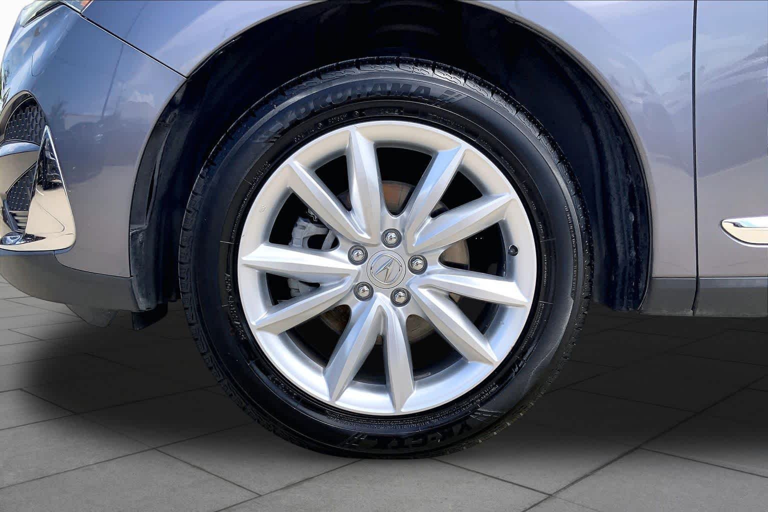Used 2021 Modern Steel Metallic Acura  image 11