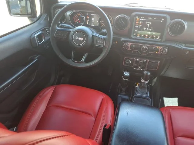 Used 2023 Black Jeep Sport S image 5