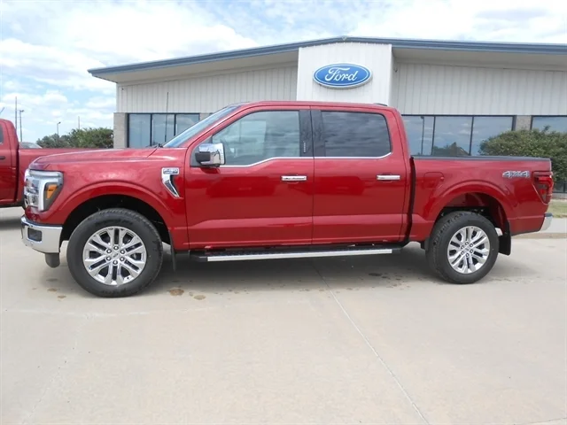 New 2026 Ruby Red Metallic Tinted Clearcoat FORD Lariat® image 2