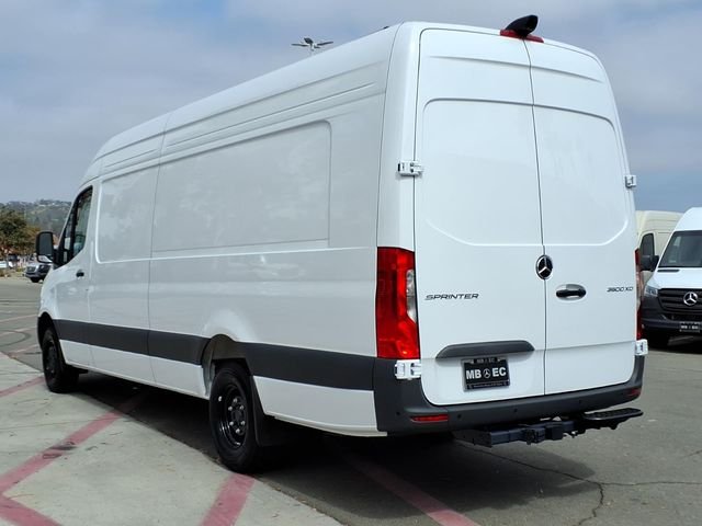 New 2026 White Mercedes-Benz Cargo 170 WB image 19