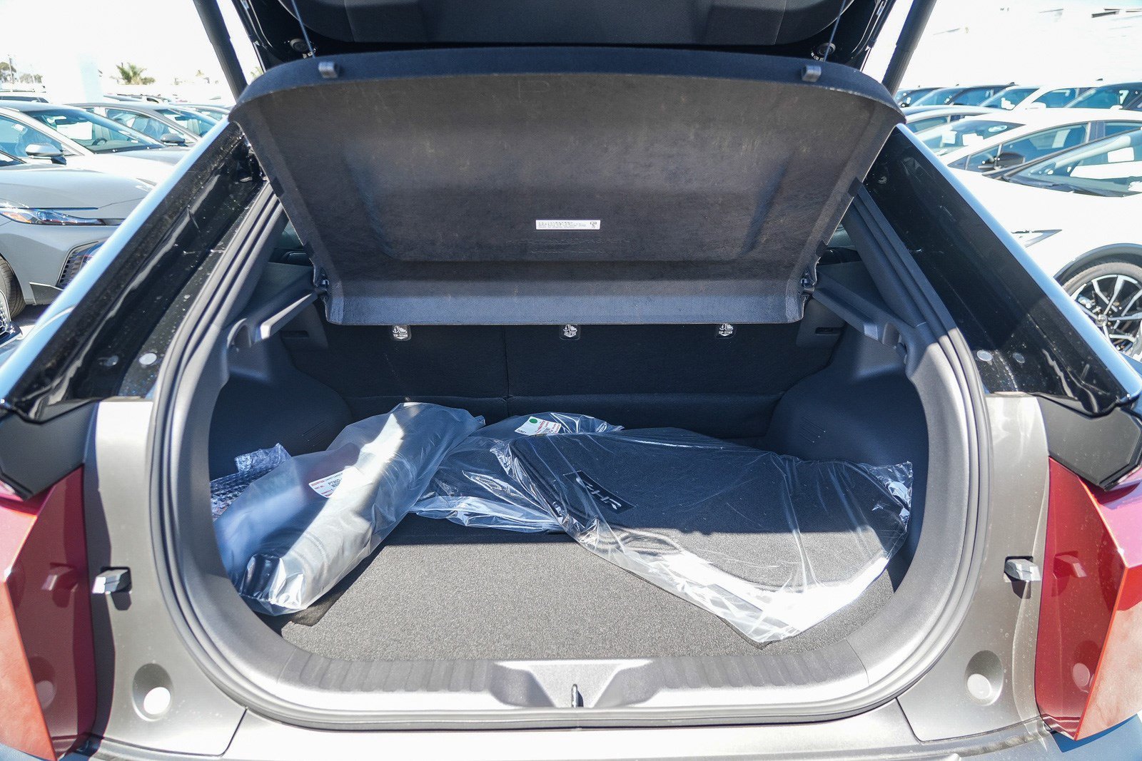 New 2026 Tandoori with Midnight Black Metallic roof <sup>1</sup> Toyota  XSE image 12