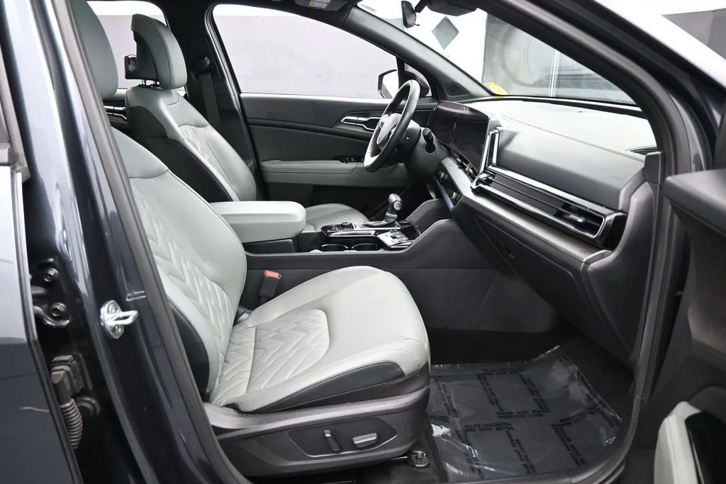 Used 2023 Gravity Gray Kia X-Pro Prestige image 46