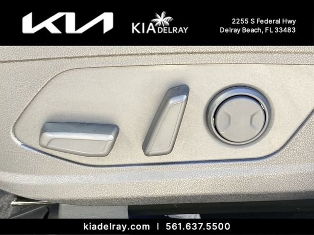 2026 Kia Sorento EX - Photo 18