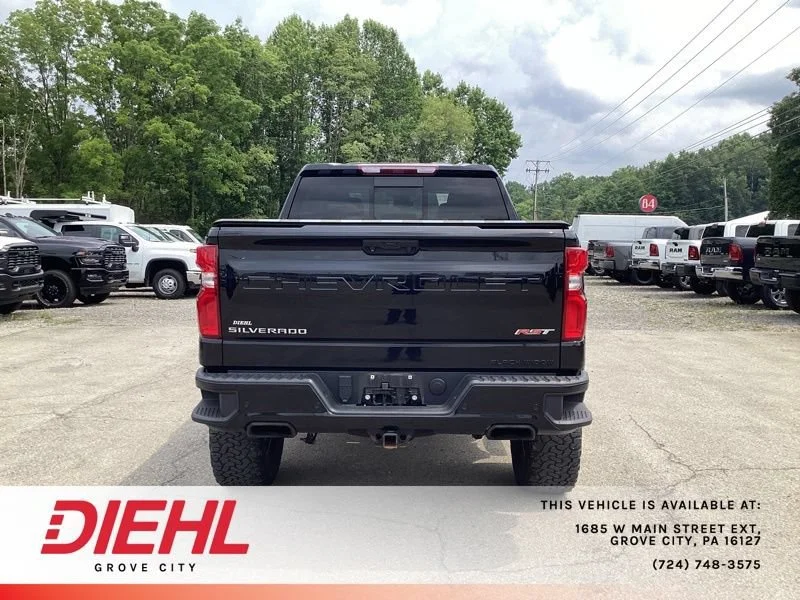 Used 2023 Black Chevrolet RST image 6