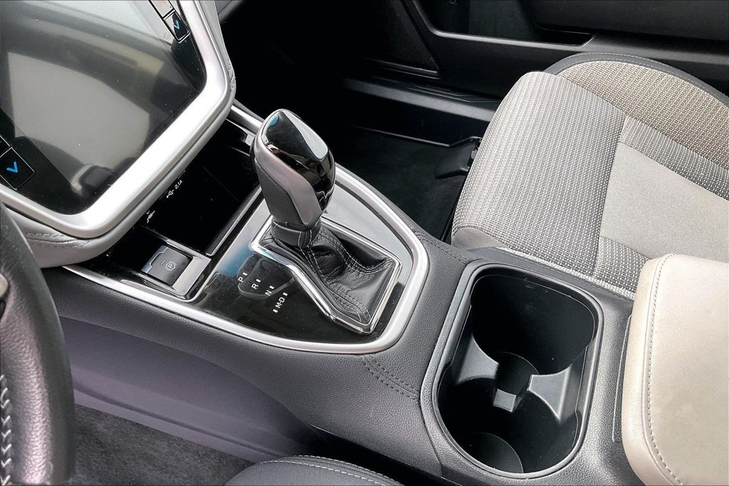 Used 2022 White Subaru Premium image 20