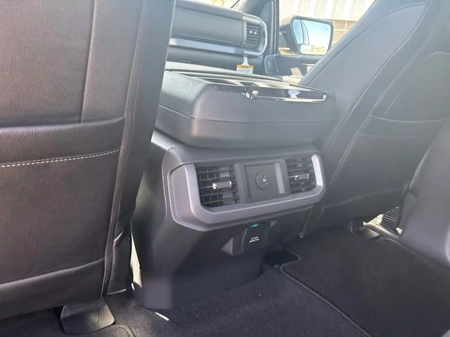 New 2026 Oxford White Ford XLT image 34