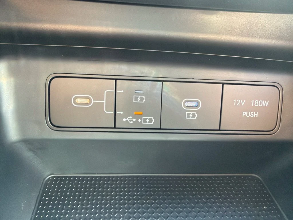 New 2027 Atlas White Hyundai SE image 29