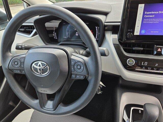 Used 2026 Classic Silver Metallic Toyota LE image 31