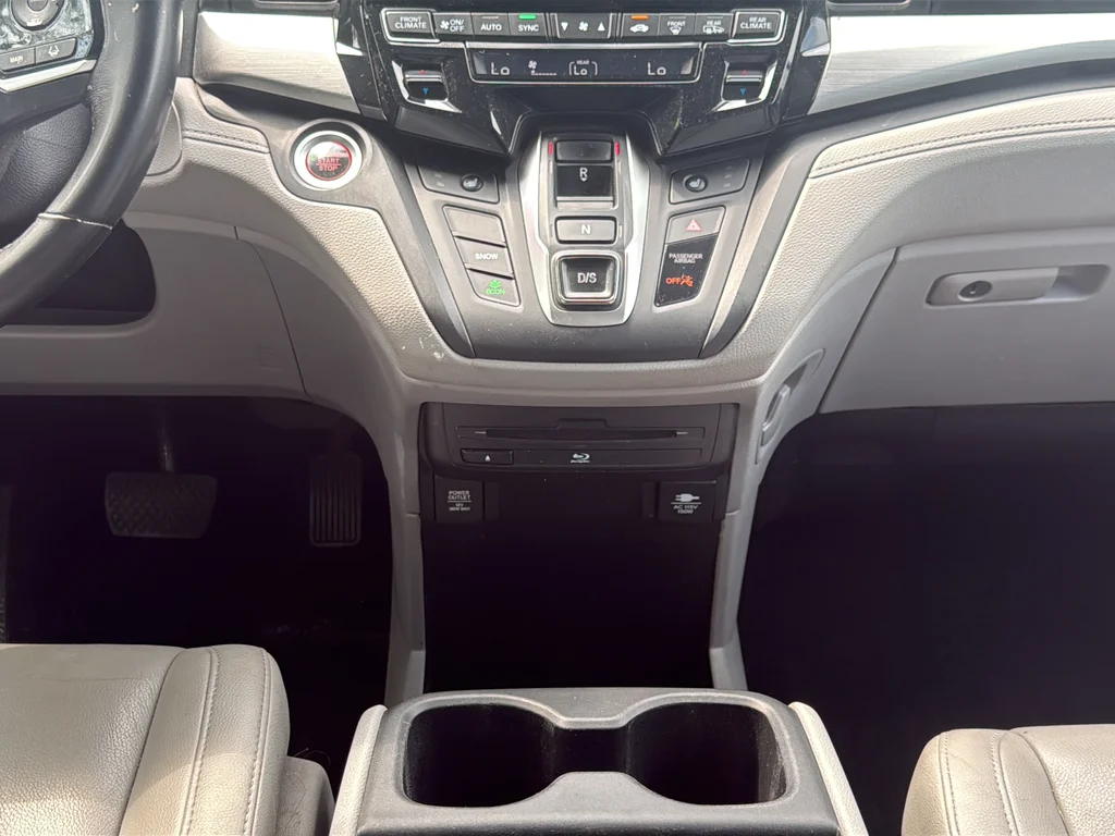 Used 2019  Honda EX-L image 33