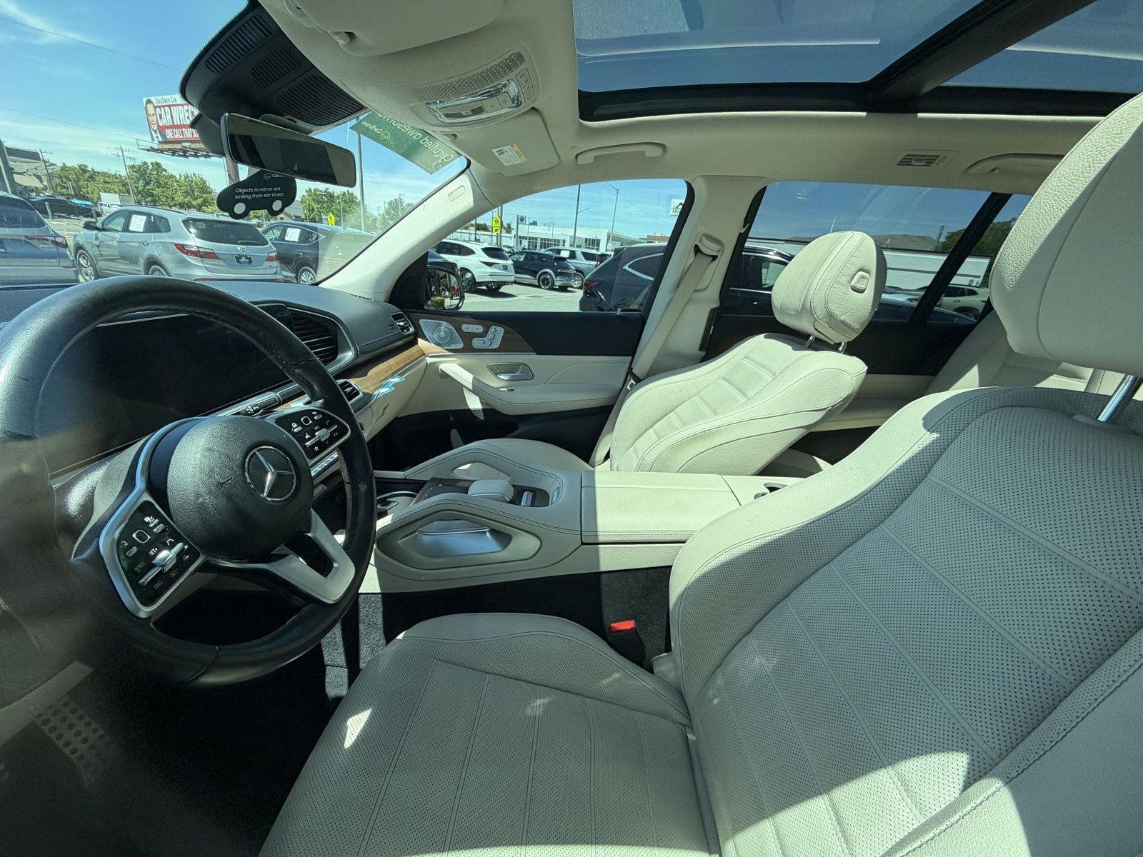 Used 2023 Polar White Mercedes-Benz GLS 450 4MATIC® SUV image 5