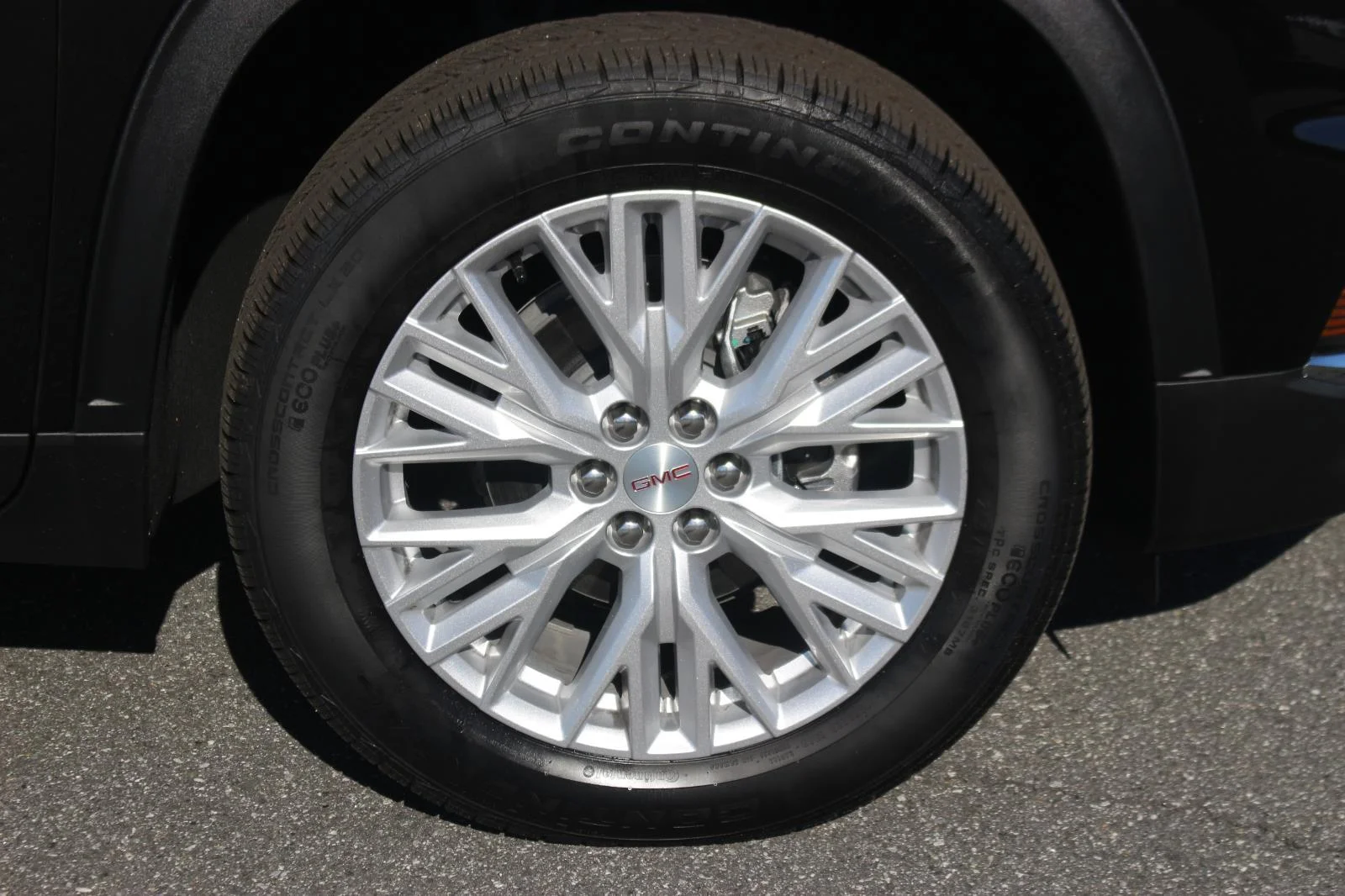 New 2025 Ebony Twilight Metallic GMC Elevation image 9