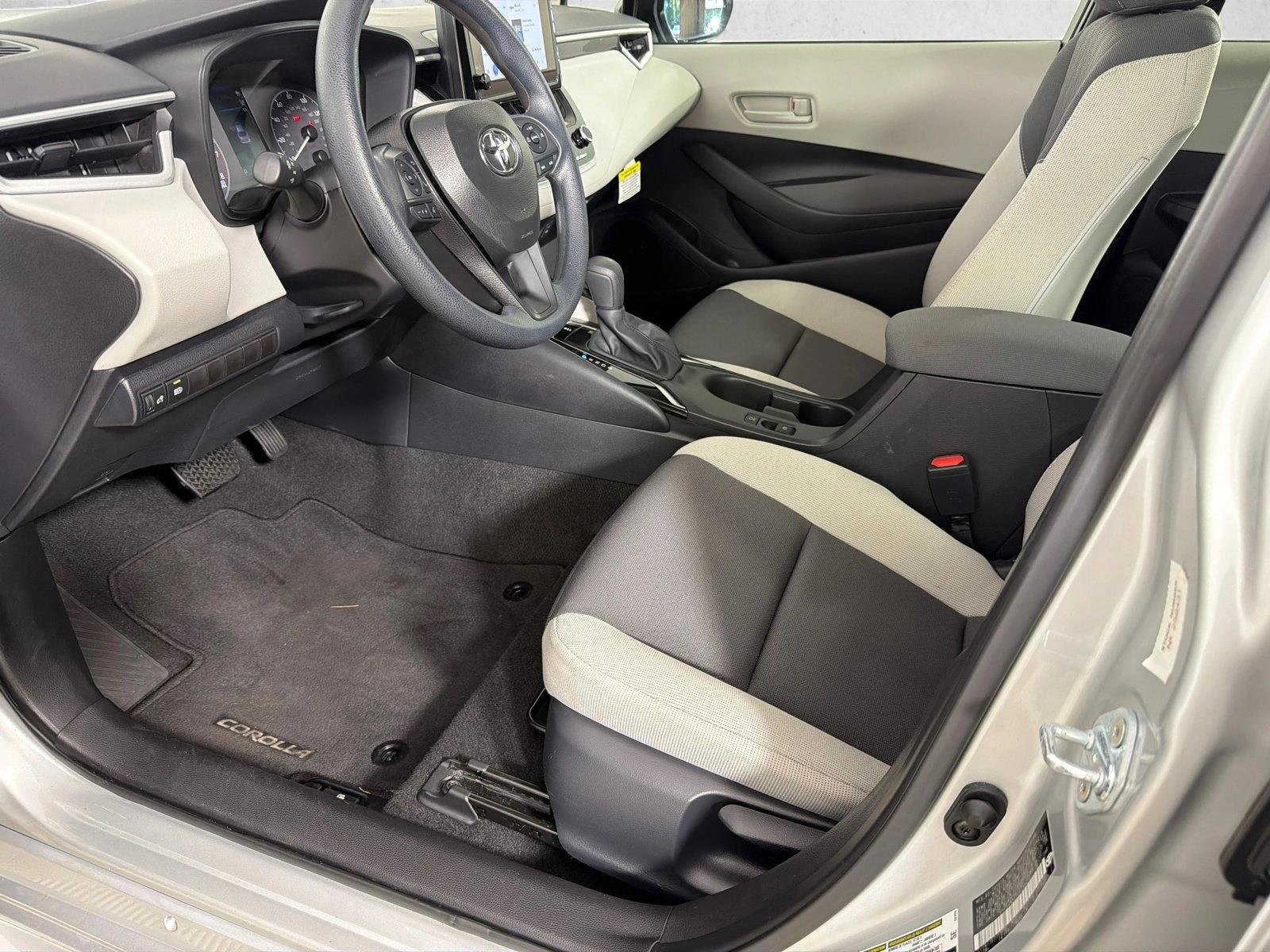 Used 2025 Classic Silver Metallic Toyota LE image 9