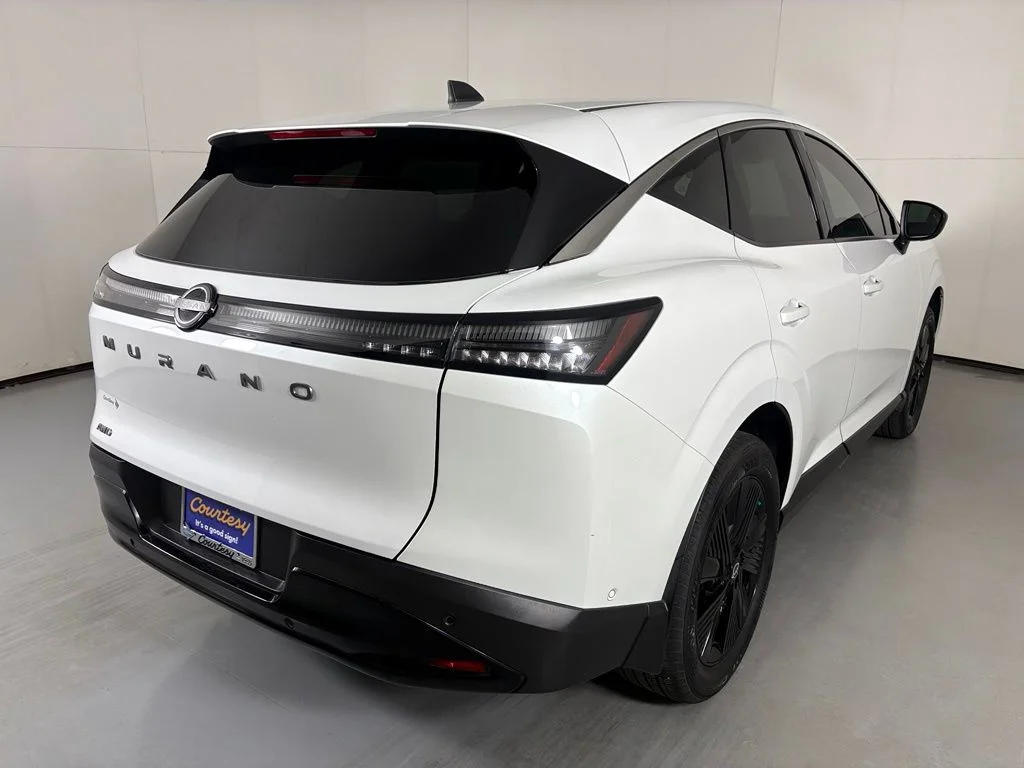 Used 2025 White Nissan SV image 8