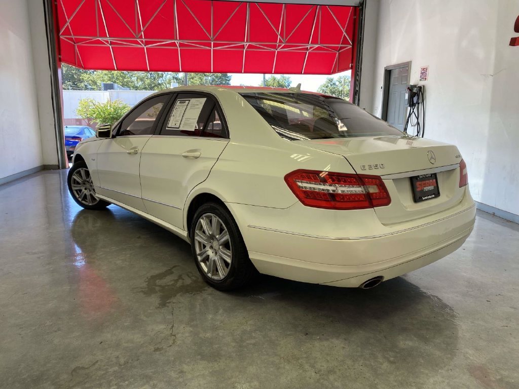 Used 2012  Mercedes-Benz E 350 image 6