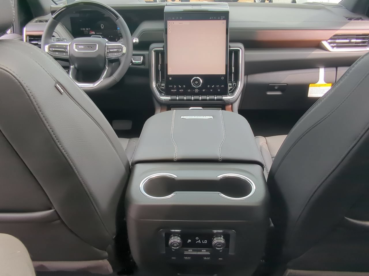 2026 GMC Yukon XL Denali - Photo 21