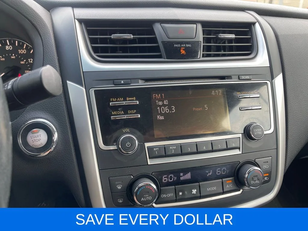 Used 2016 Gray Nissan 2.5 SV image 9