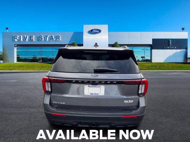 New 2026 Carbonized Gray Metallic Ford Active image 6