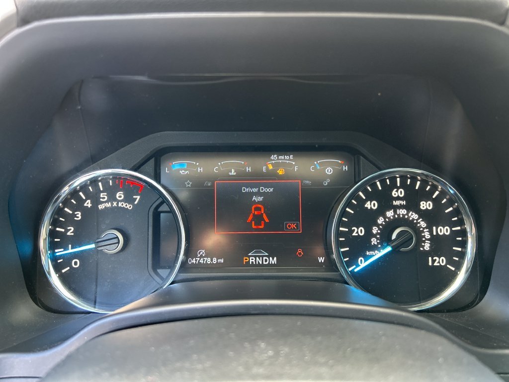 Used 2019  Ford  image 17