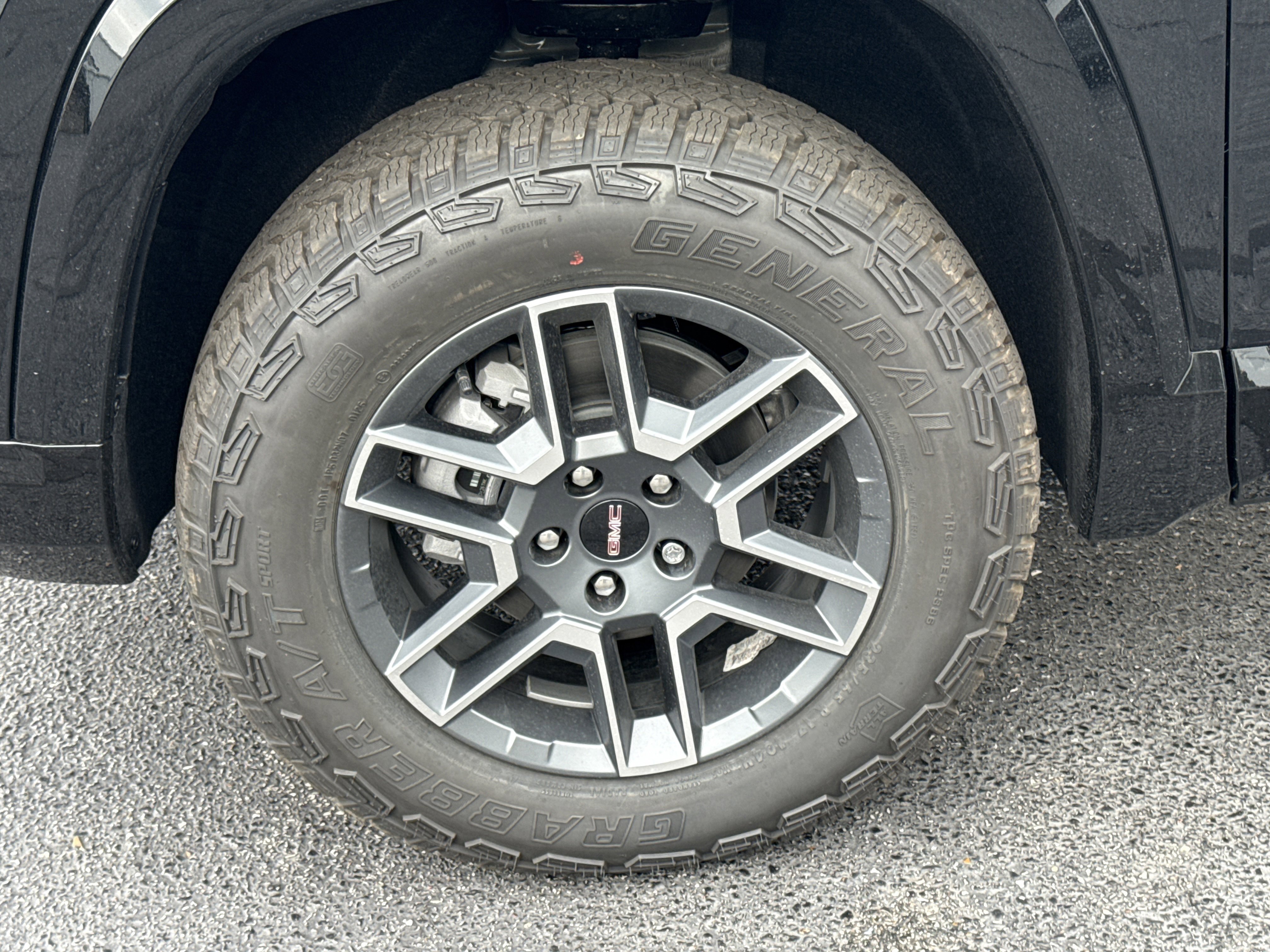 2026 GMC Terrain AT4 - Photo 15