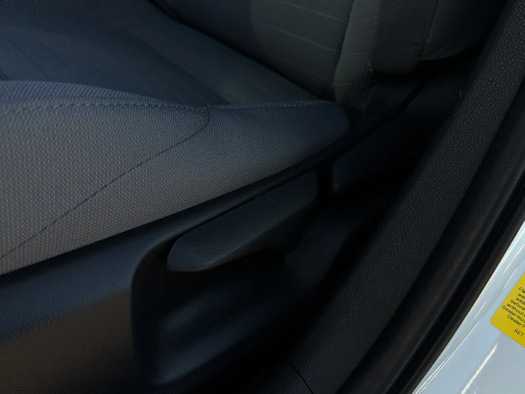 Used 2023 Ice Toyota SE image 10