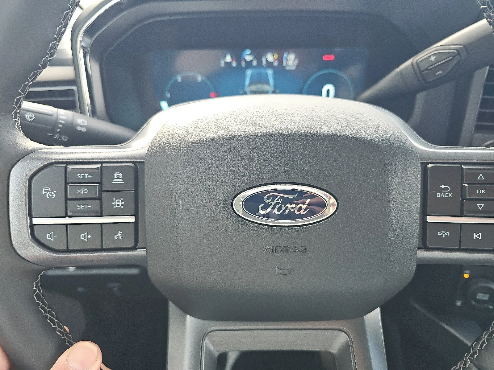 New 2026 Agate Black Metallic Ford F-250® Lariat® image 31