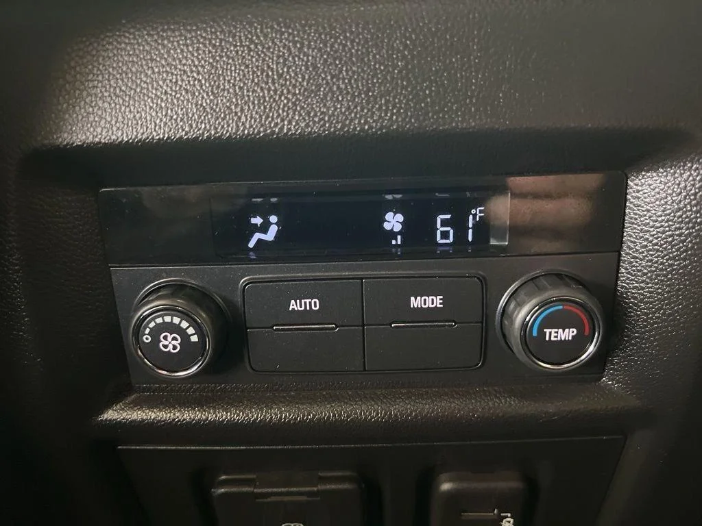 Used 2023 Northsky Blue Metallic Chevrolet LT Leather image 28