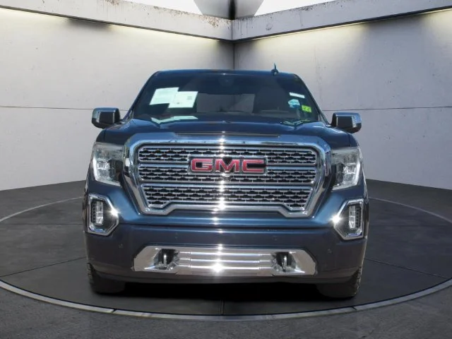 Used 2020 Pacific Blue Metallic GMC Denali image 3